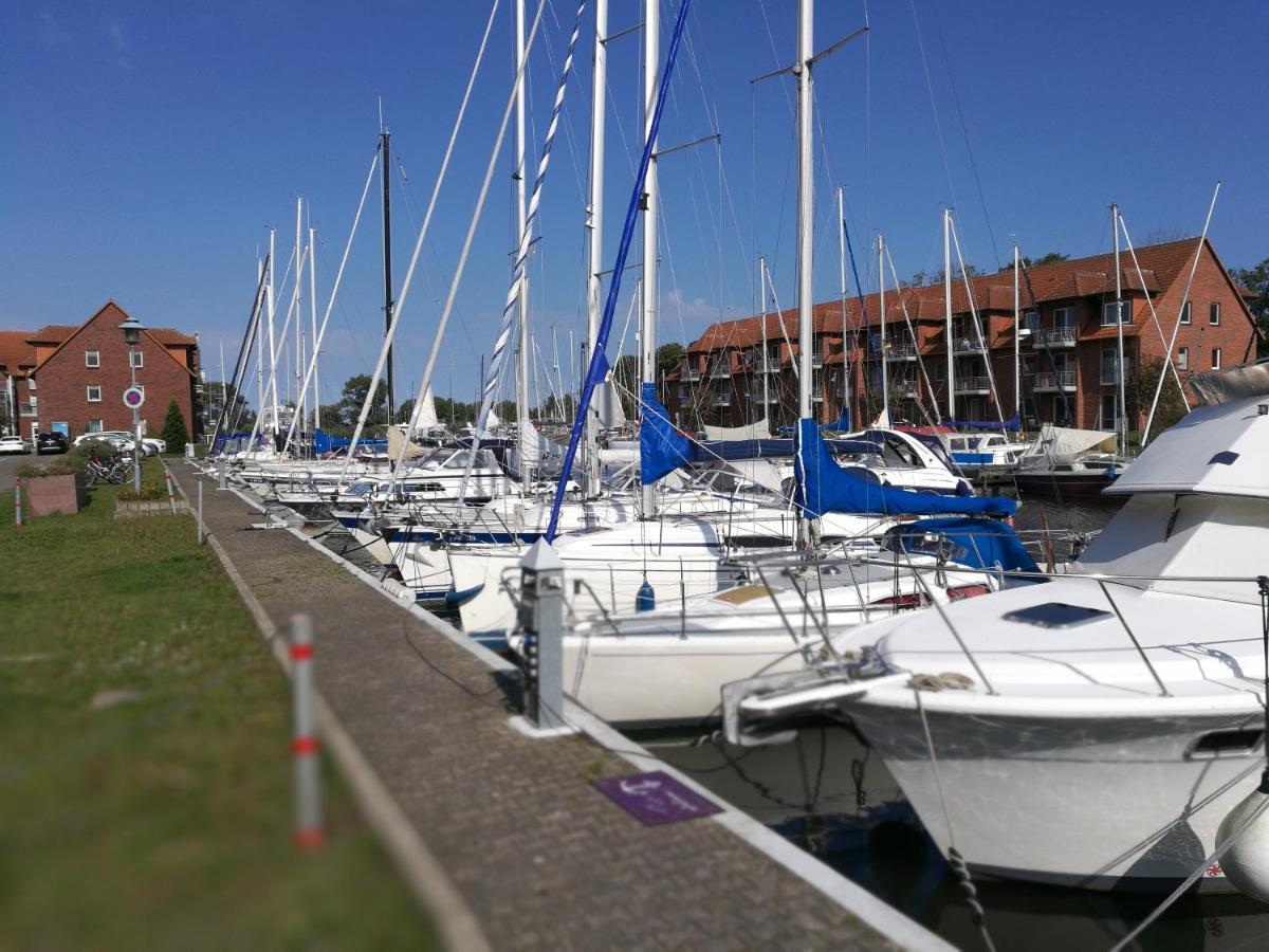 Fewo "Hafenblick" Ueckermünde Extérieur photo