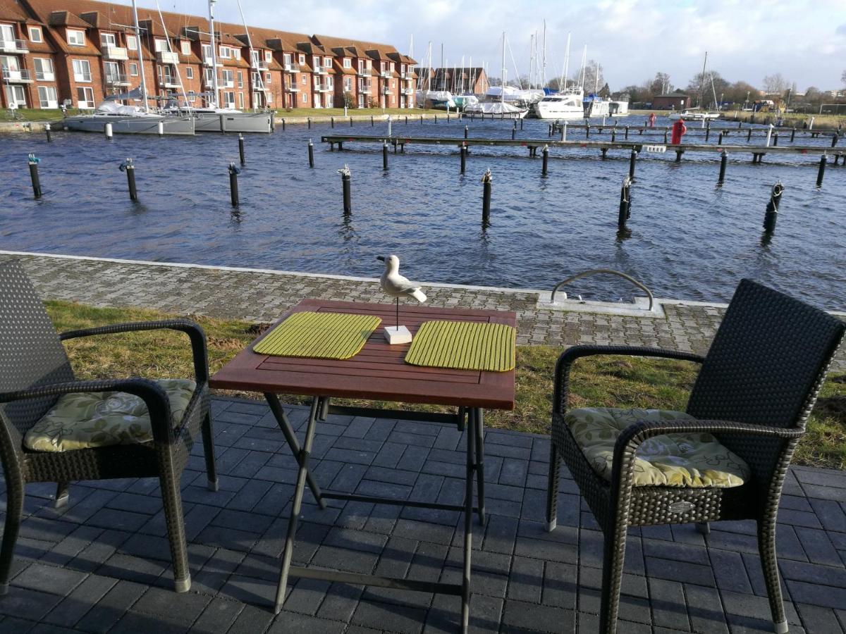 Fewo "Hafenblick" Ueckermünde Extérieur photo