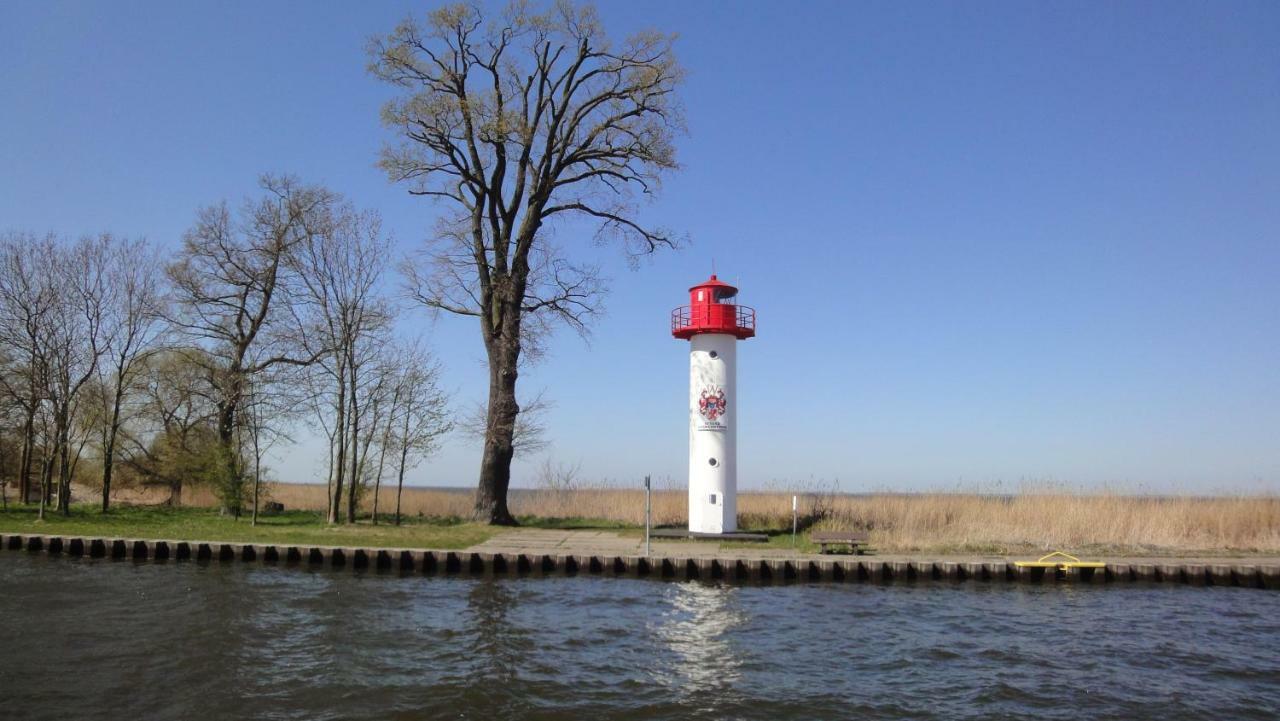 Fewo "Hafenblick" Ueckermünde Extérieur photo